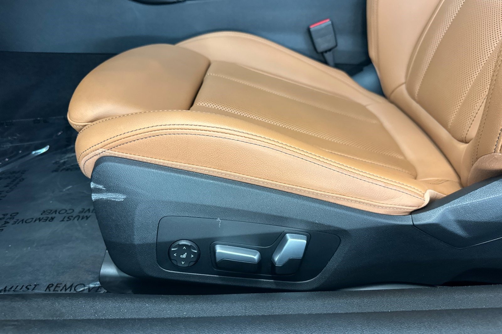Used 2024 BMW 430i Convertible w/ M Sport Package RWD image 14