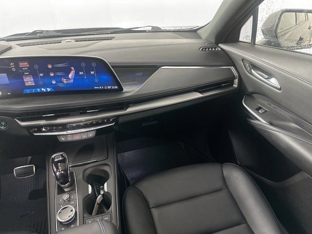Used 2024 Cadillac XT4 Sport w/ Technology Package AWD/4WD image 27