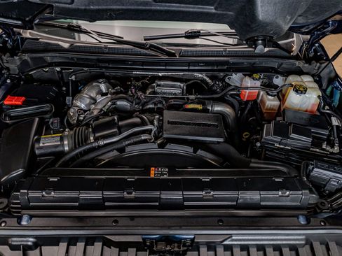 Used 2022 GMC Sierra 2500 AT4 w/ AT4 Premium Plus Package image 32