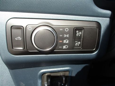 New 2025 Ford Maverick XLT w/ XLT Luxury Package image 19