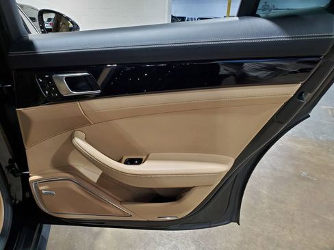 Used 2018 Porsche Panamera Turbo AWD/4WD image 58