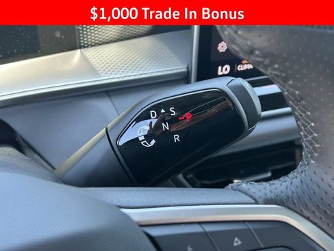 New 2026 Volkswagen Tiguan SE R-Line FWD image 28