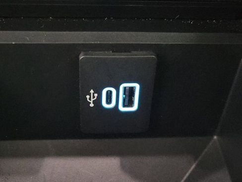 Used 2023 Ford F350 Lariat w/ Lariat Ultimate Package image 36