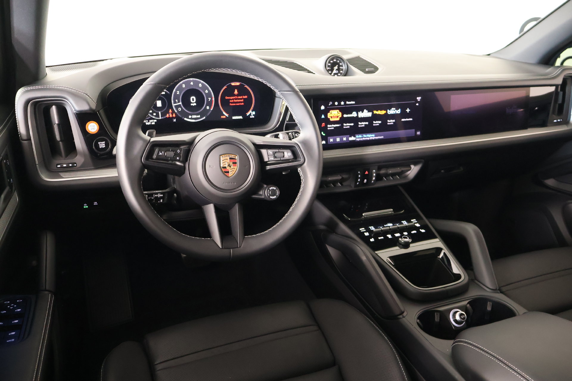 Used 2026 Porsche Cayenne S AWD/4WD image 2