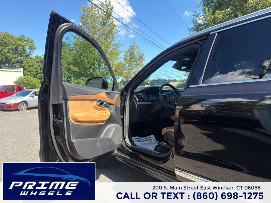 Used 2016 Volvo XC90 T6 AWD/4WD image 9
