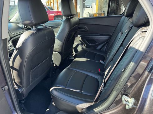 Used 2016 Chevrolet Trax LTZ image 13