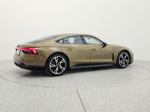 Used 2024 Audi e-tron GT Prestige AWD/4WD image 5