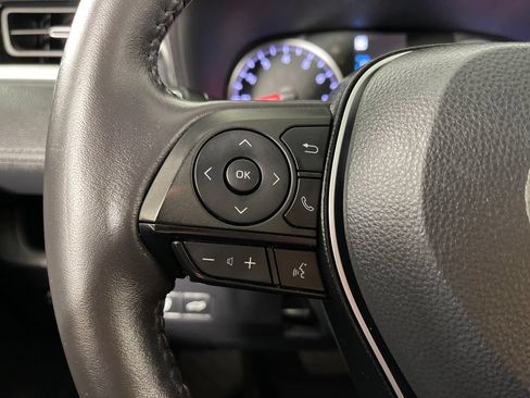 Certified 2022 Toyota RAV4 XLE Premium FWD image 26