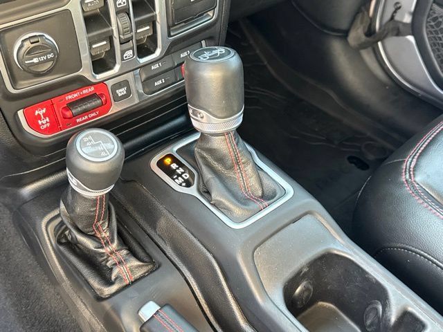 Used 2018 Jeep Wrangler Unlimited Rubicon AWD/4WD image 23