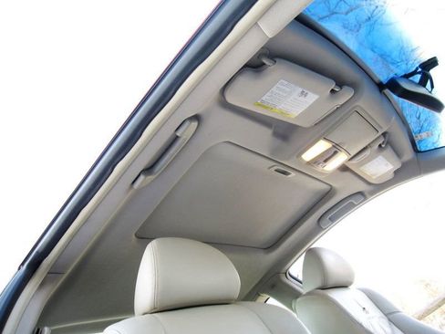 Used 2011 INFINITI G37 x Coupe w/ Premium Pkg image 25