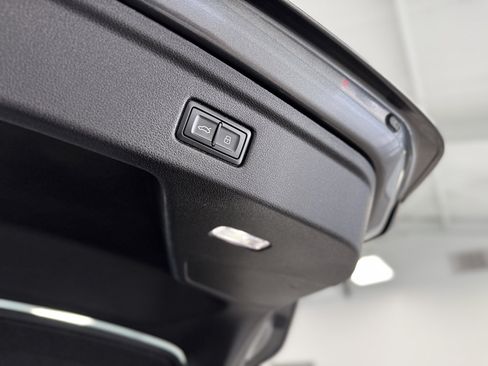 Used 2025 Audi A5 2.0T Premium Plus AWD/4WD image 32