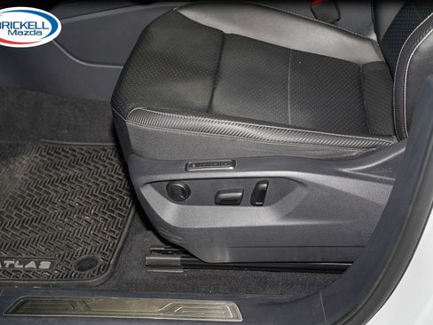 Used 2023 Volkswagen Atlas Cross Sport SEL AWD/4WD image 32