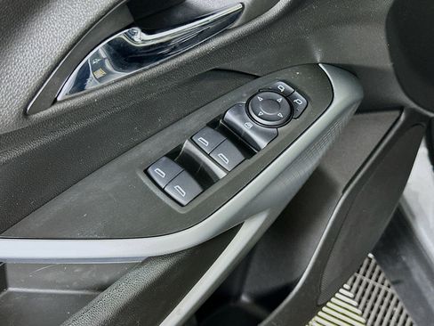 Used 2024 Chevrolet Trax LS w/ Driver Confidence Package image 15