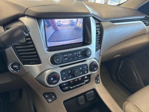 Used 2018 GMC Yukon SLT w/ Premium Edition image 34