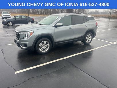 Used 2024 GMC Terrain SLE