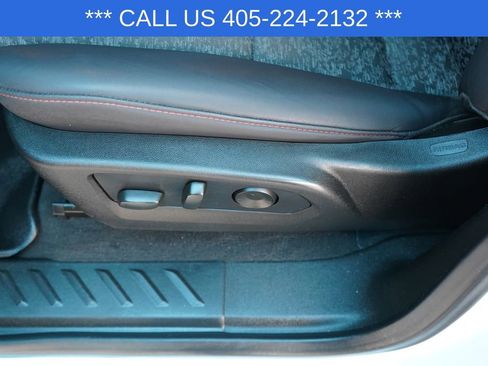 Used 2024 Chevrolet Colorado Z71 w/ Z71 Convenience Package 2 AWD/4WD image 22