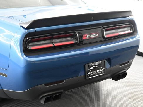 Used 2021 Dodge Challenger R/T Scat Pack RWD image 11