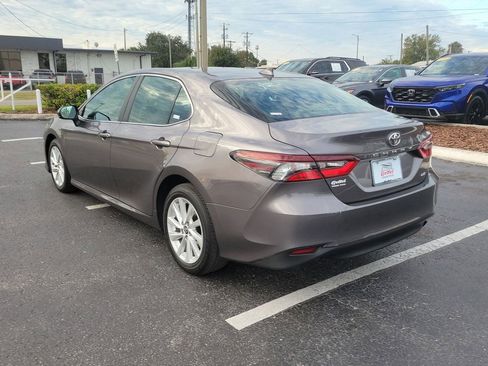 Used 2024 Toyota Camry LE image 4