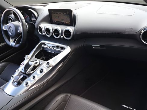 Used 2019 Mercedes-Benz AMG GT Coupe image 13