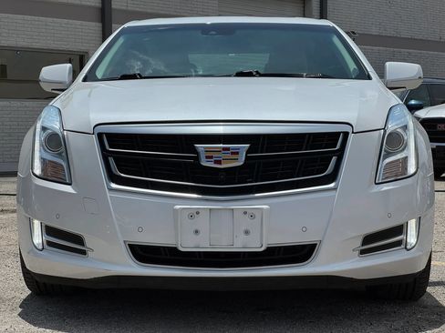 Used 2016 Cadillac XTS Luxury w/ Driver Awareness Package FWD image 11