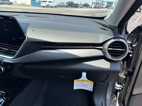 New 2025 Chevrolet Trax ACTIV w/ Driver Confidence Package image 33