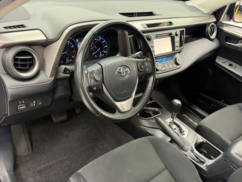 Used 2017 Toyota RAV4 XLE w/ Plus Extra Value Package FWD image 3