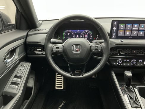 Used 2024 Honda Accord Sport image 21