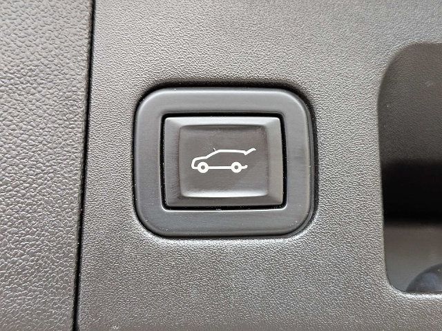 Used 2021 Cadillac XT5 Luxury FWD image 16