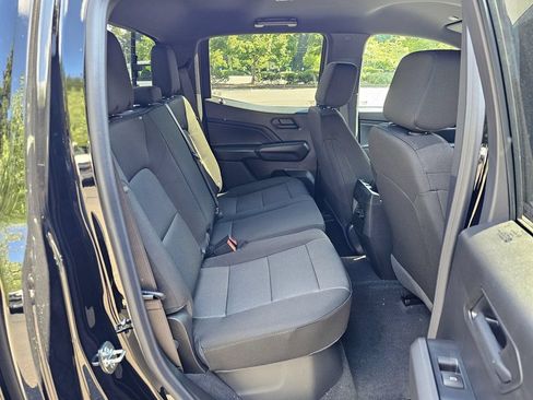 New 2026 Chevrolet Colorado W/T w/ WT Custom Package AWD/4WD image 12