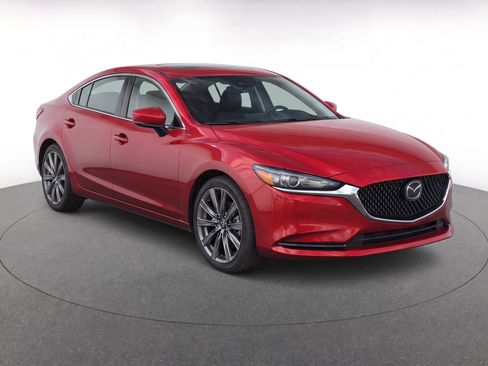 Used 2018 MAZDA MAZDA6 Grand Touring FWD image 2