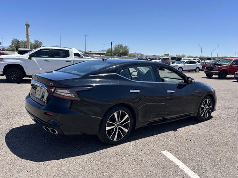 Used 2023 Nissan Maxima SV w/ Floor Mat Group FWD image 4