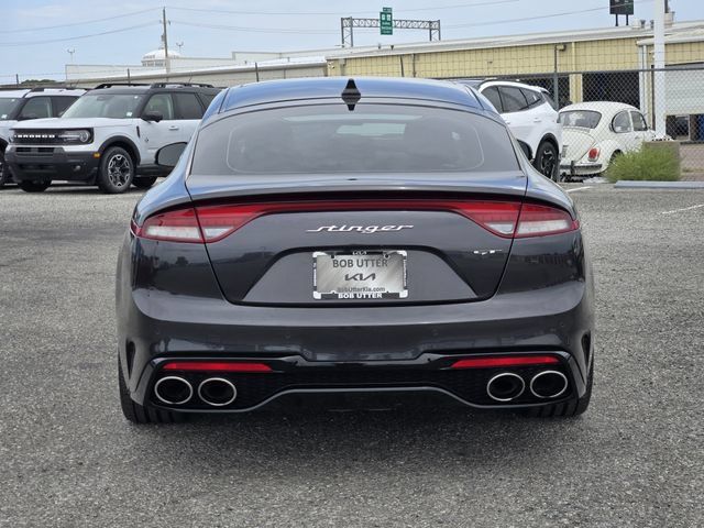 Used 2022 Kia Stinger GT1 w/ Red Interior Color Package RWD image 6