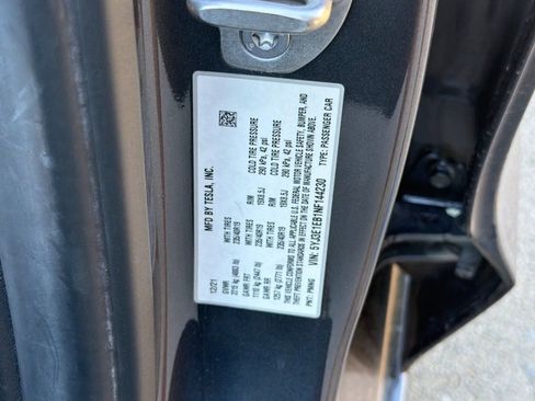 Used 2022 Tesla Model 3 Long Range image 55