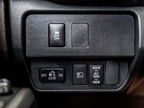 Used 2022 Toyota Tacoma TRD Sport w/ Technology Package image 22