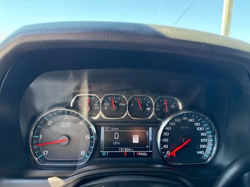 Used 2018 GMC Yukon SLT w/ Open Road Package image 25