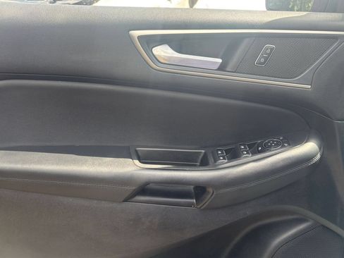 Used 2024 Ford Edge SEL AWD/4WD image 18