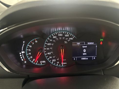 Used 2019 Chevrolet Trax LT w/ LT Convenience Package AWD/4WD image 29