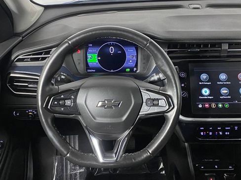 Used 2023 Chevrolet Bolt EUV Premier image 15