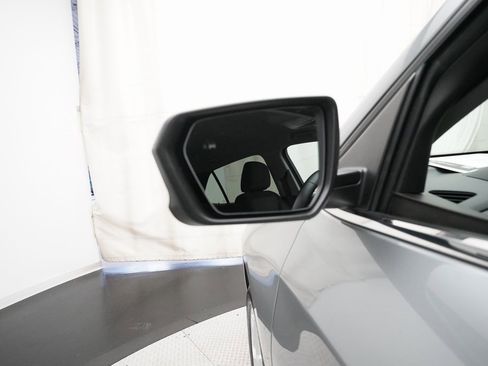 Used 2024 Chevrolet Equinox LT image 25