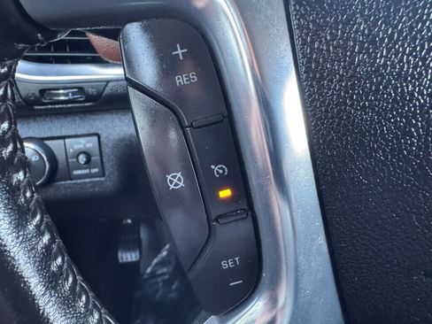 Used 2016 Chevrolet Traverse LT AWD/4WD image 35