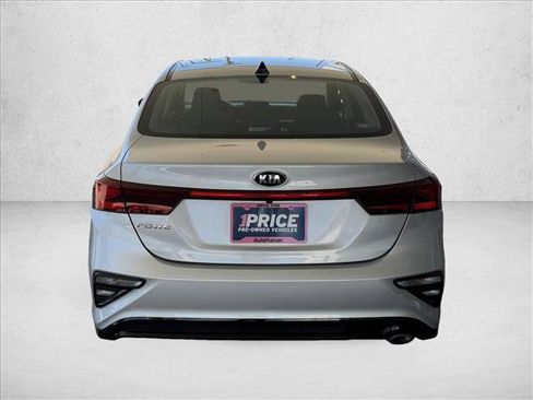 Used 2021 Kia Forte LXS FWD image 8