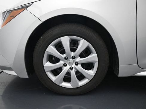 Used 2023 Toyota Corolla LE FWD image 14