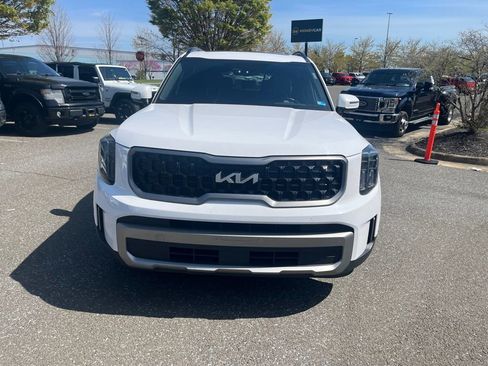 Used 2023 Kia Telluride EX X-Line image 2