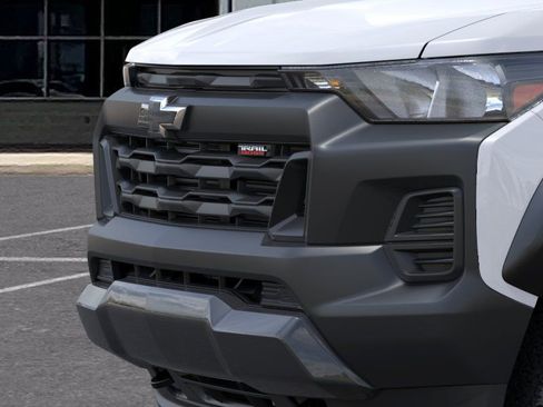 New 2026 Chevrolet Colorado Trail Boss AWD/4WD image 13