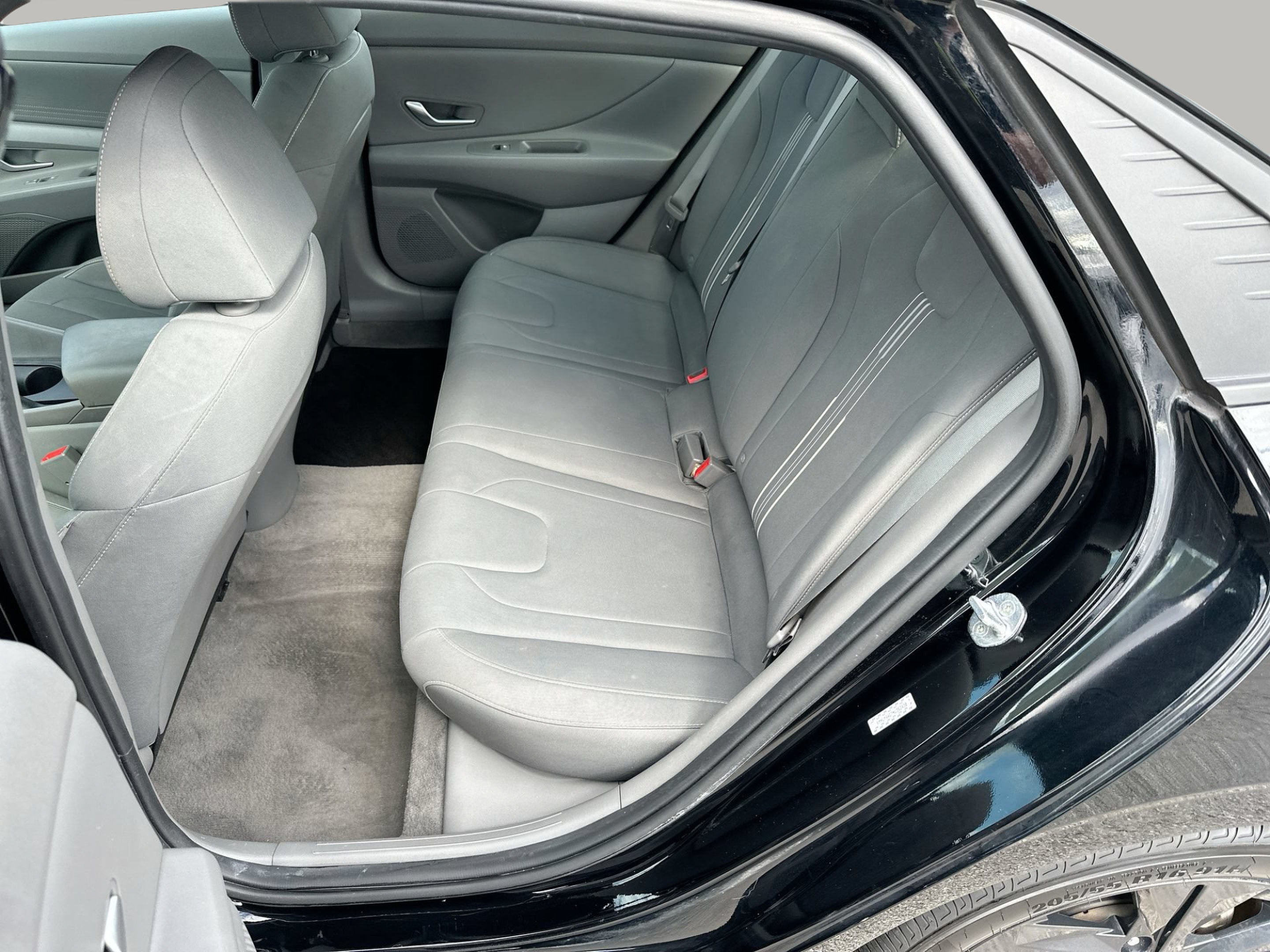 Used 2022 Hyundai Elantra SEL FWD image 23