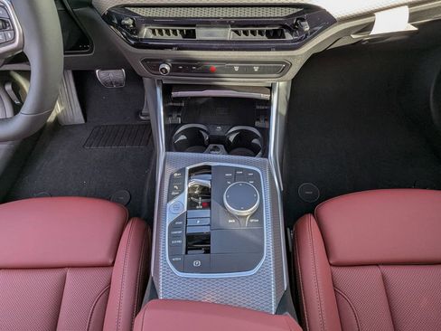 New 2026 BMW 330i xDrive Sedan w/ M Sport Package image 28