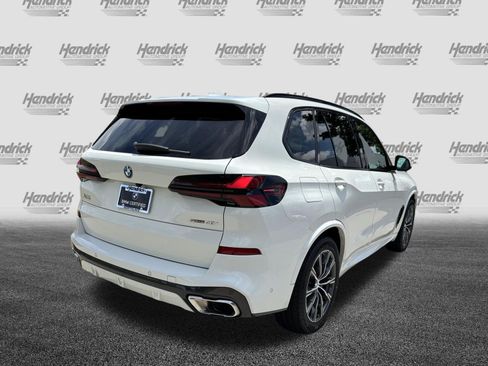 Used 2024 BMW X5 sDrive40i w/ M Sport Package RWD image 11