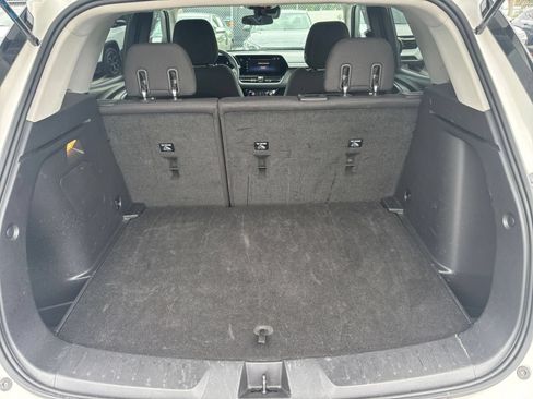 Used 2025 Chevrolet TrailBlazer LT FWD image 29