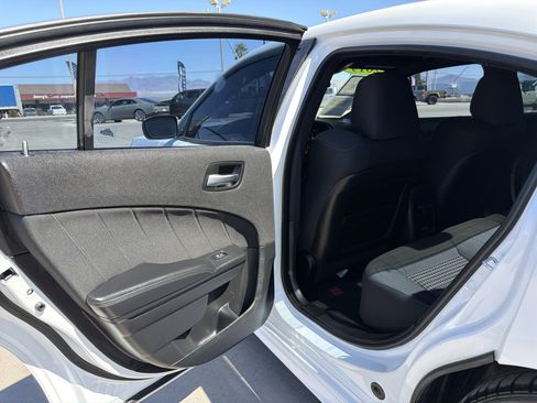 Used 2019 Dodge Charger GT w/ Performance Handling Group image 8