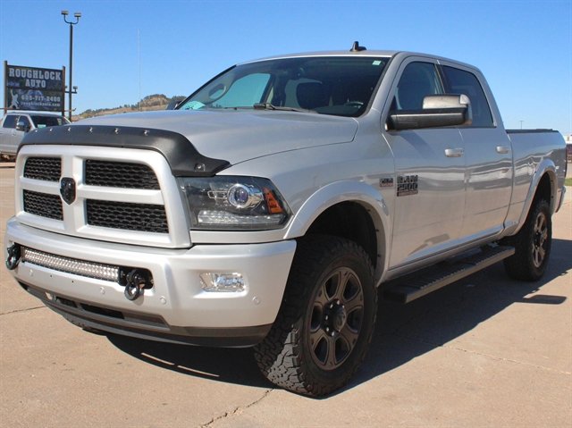Used 2017 RAM 2500 Laramie w/ Sport Appearance Group AWD/4WD image 7